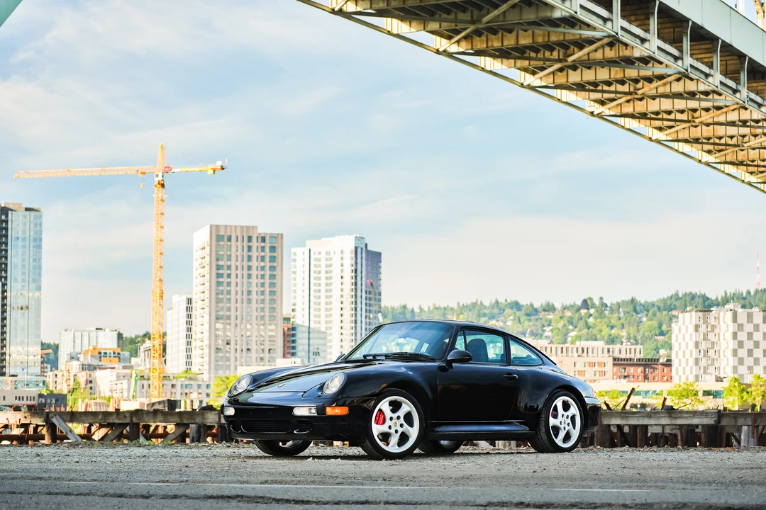 1997 Porsche 993 Carrera 4S - Image 8 of 31