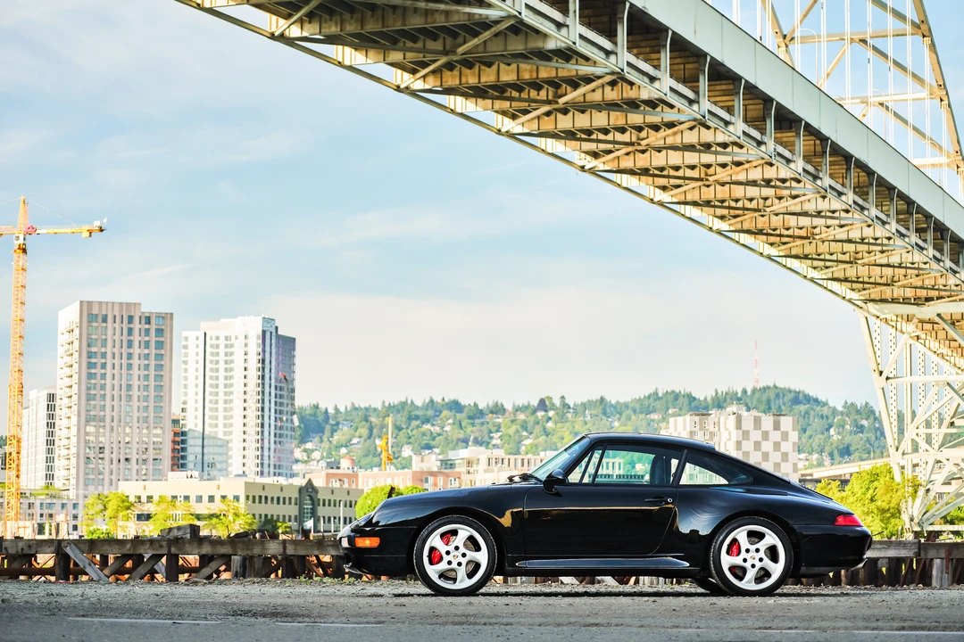 1997 Porsche 993 Carrera 4S - Image 9 of 31