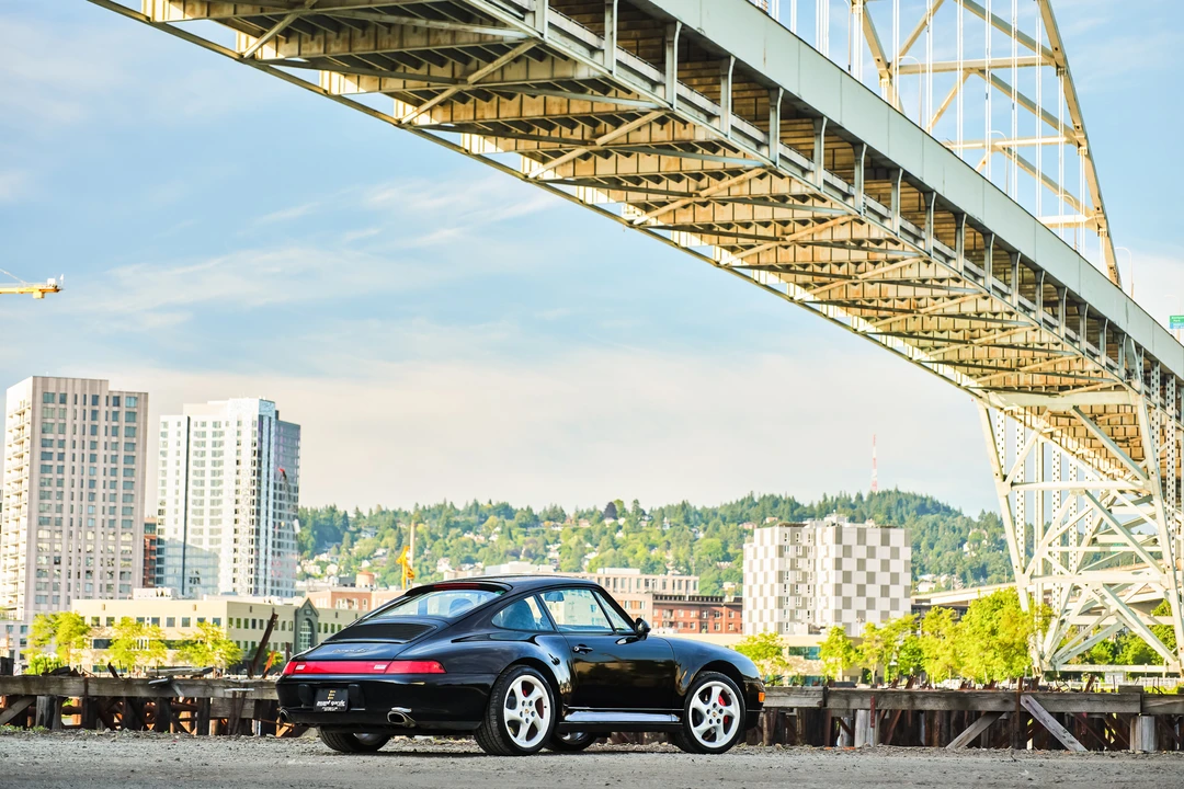 1997 Porsche 993 Carrera 4S - Image 16 of 31