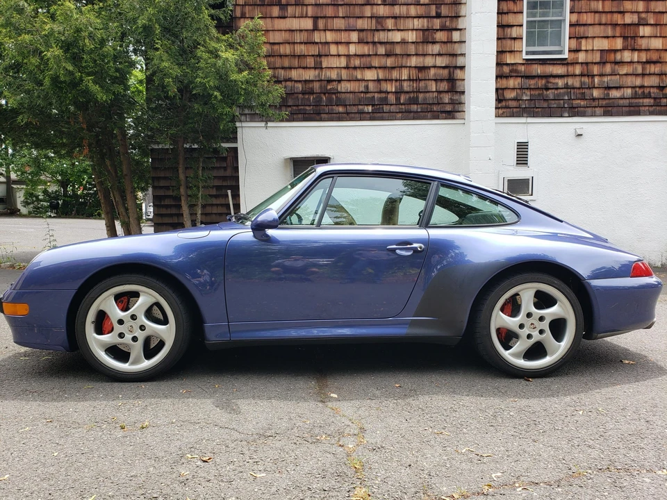 1997 Porsche 993 Carrera 4S - Image 16 of 31