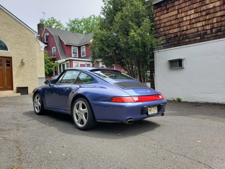 1997 Porsche 993 Carrera 4S - Image 19 of 31