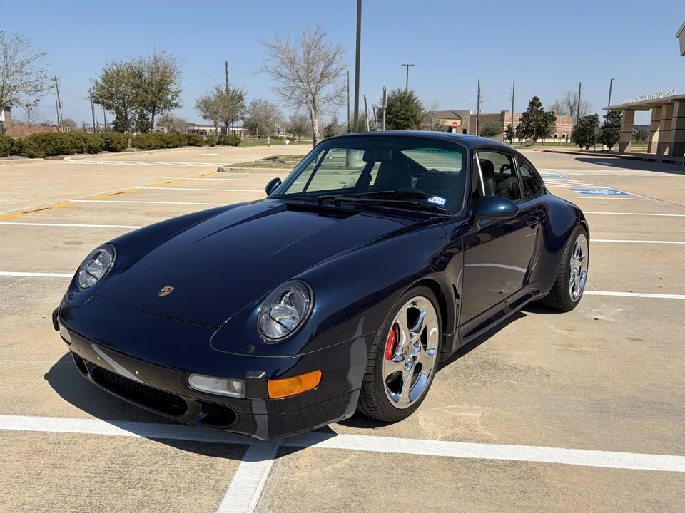 1997 Porsche 993 Carrera 4S - Image 4 of 31