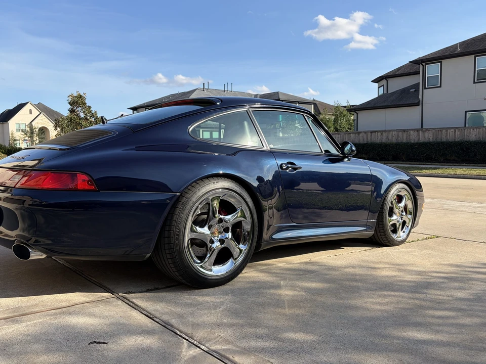 1997 Porsche 993 Carrera 4S - Image 19 of 31