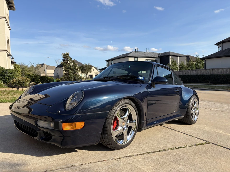 1997 Porsche 993 Carrera 4S - Image 17 of 31