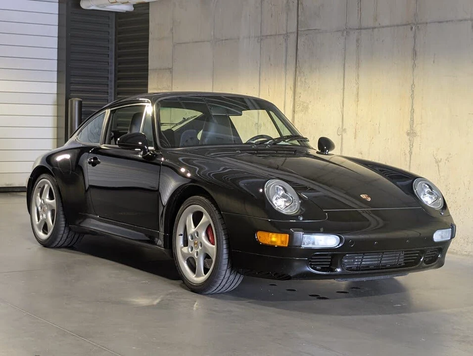 1997 Porsche 993 Carrera 4S - Image 11 of 31