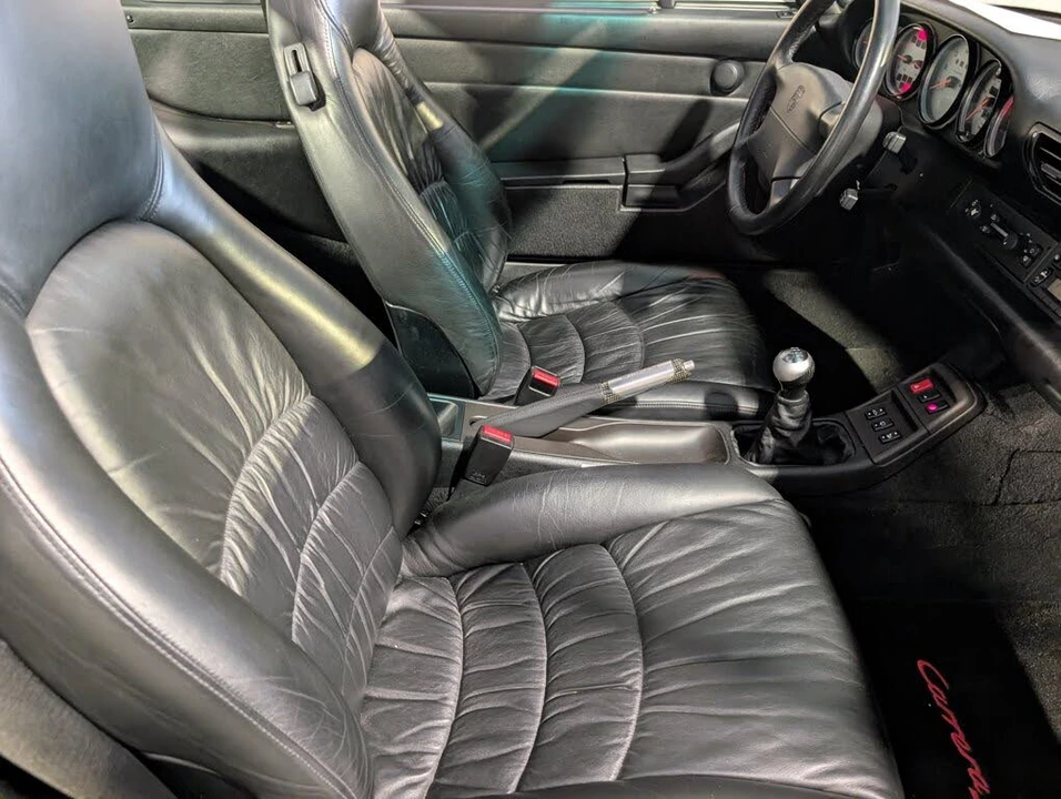 1997 Porsche 993 Carrera 4S - Image 23 of 31