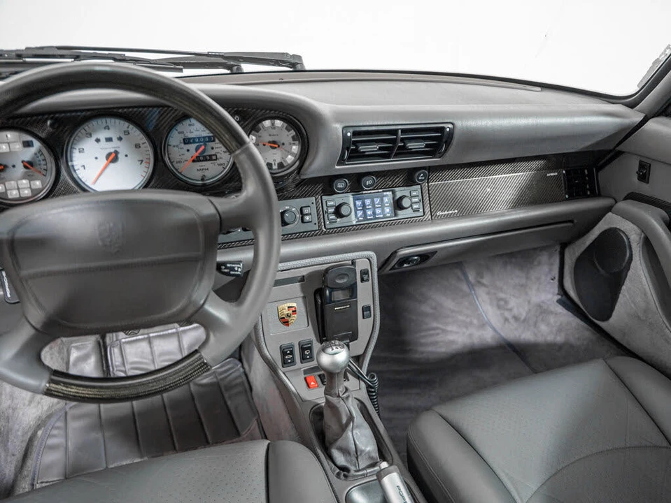 1997 Porsche 993 Carrera 4S - Image 19 of 31