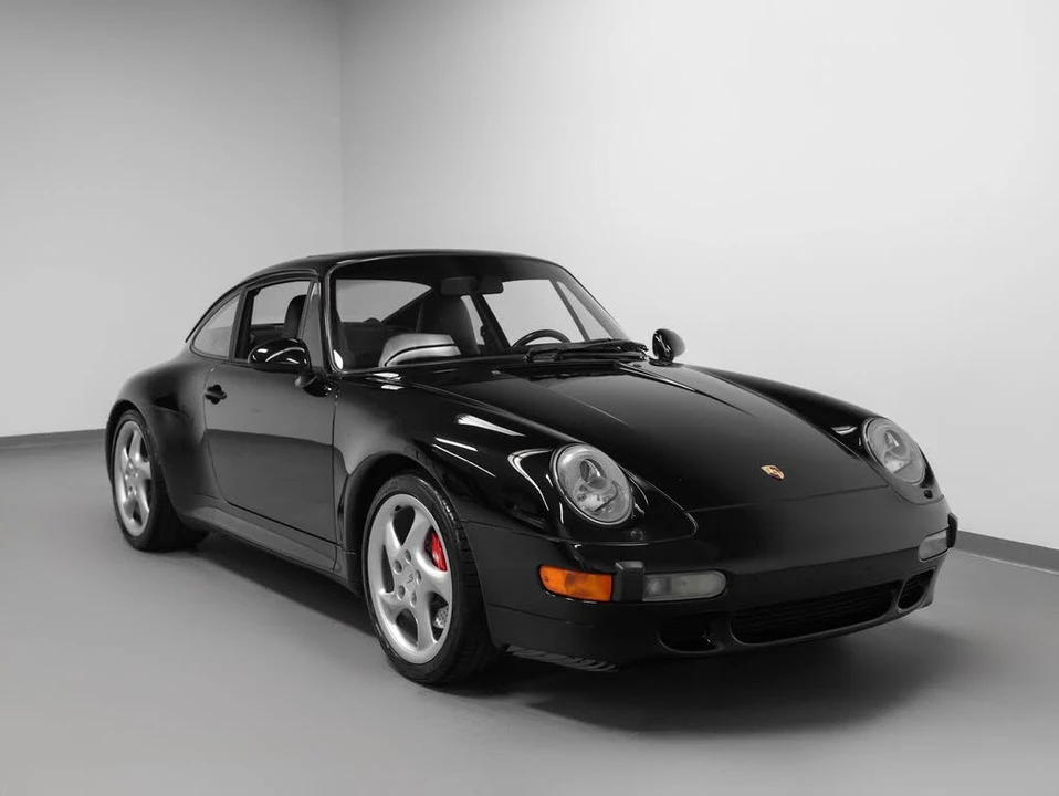 1997 Porsche 993 Carrera 4S - Image 10 of 31