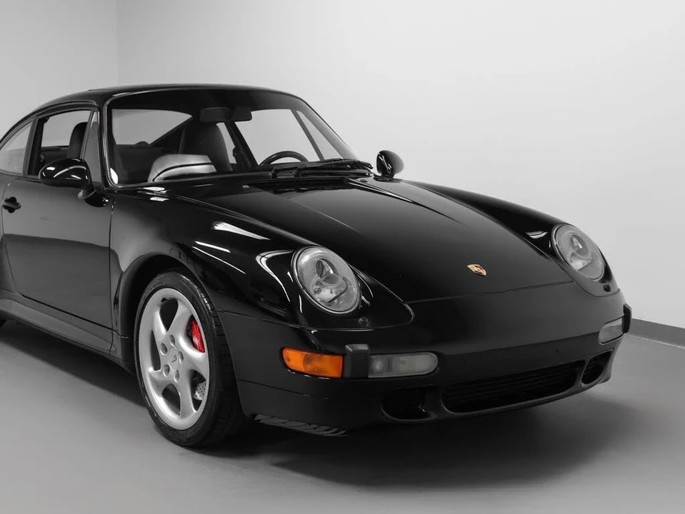1997 Porsche 993 Carrera 4S - Image 9 of 31