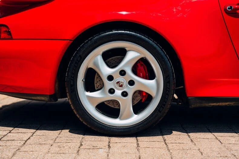 1997 Porsche 993 Carrera 4S - Image 14 of 31