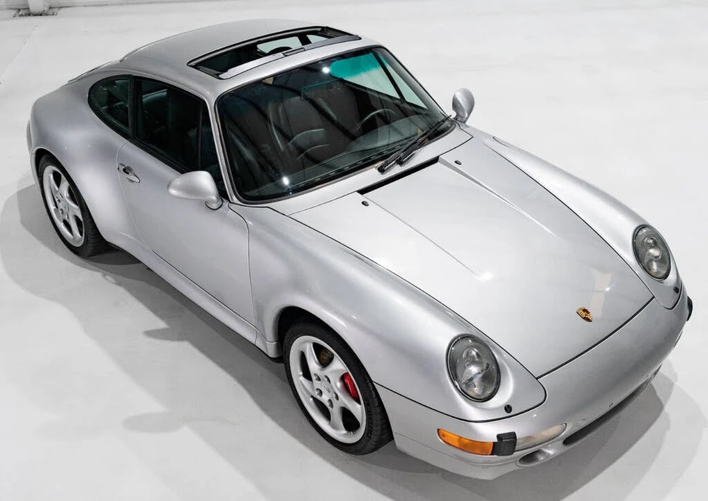 1997 Porsche 993 Carrera 4S - Image 25 of 31
