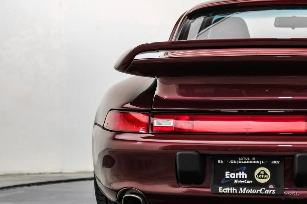 1997 Porsche 993 Carrera 4S - Image 16 of 31