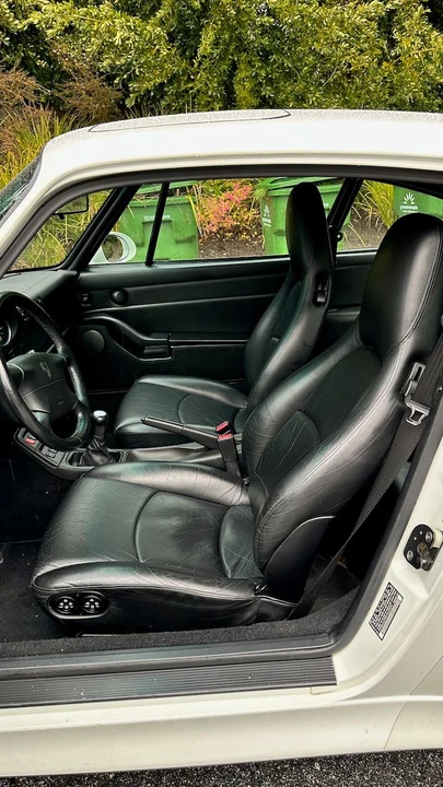 1997 Porsche 993 Carrera 4S - Image 6 of 22
