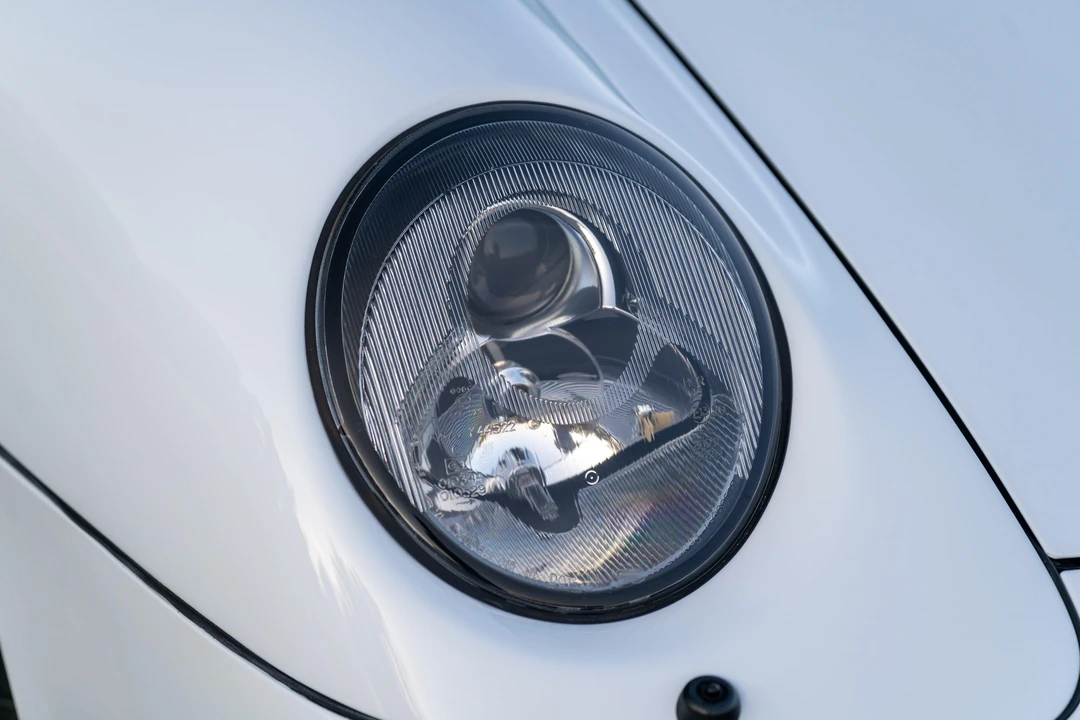 1997 Porsche 993 Carrera 4S - Image 14 of 31
