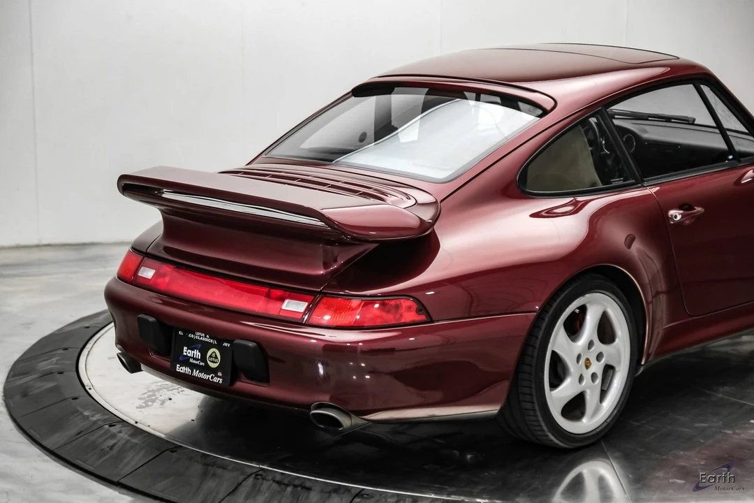 1997 Porsche 993 Carrera 4S - Image 21 of 31