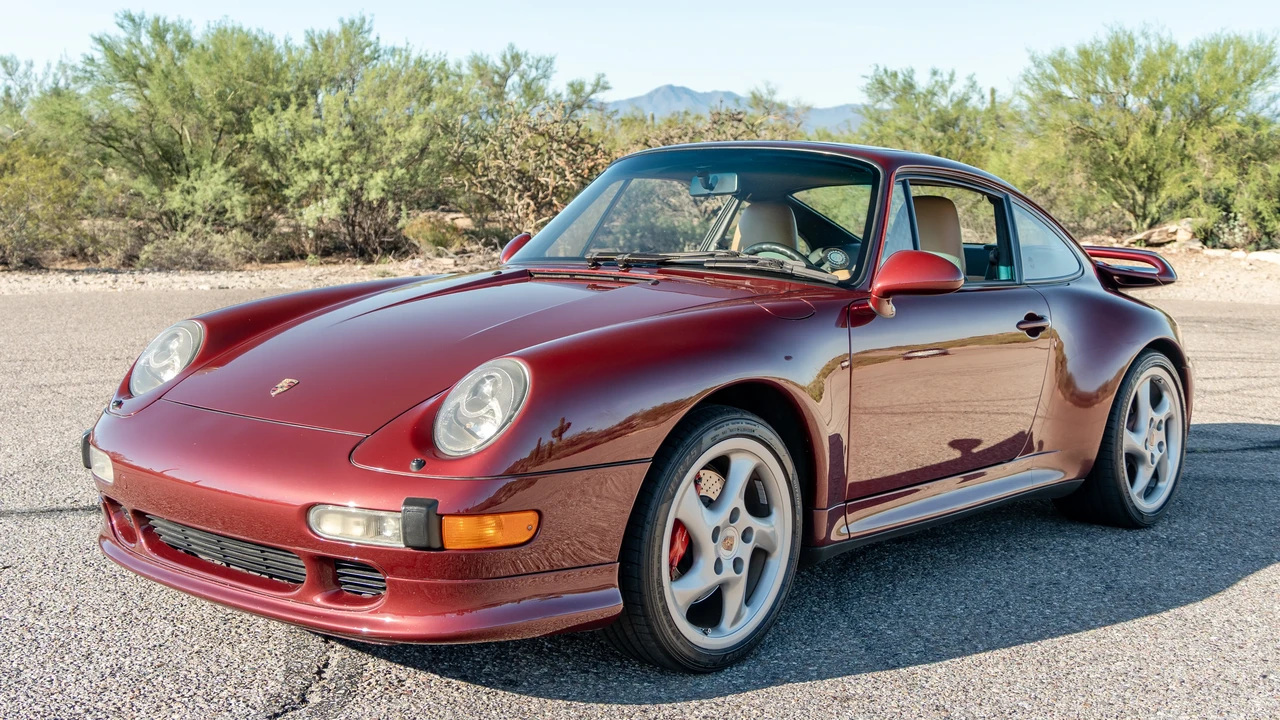 1997 Porsche 993 Carrera 4S - Image 9 of 31