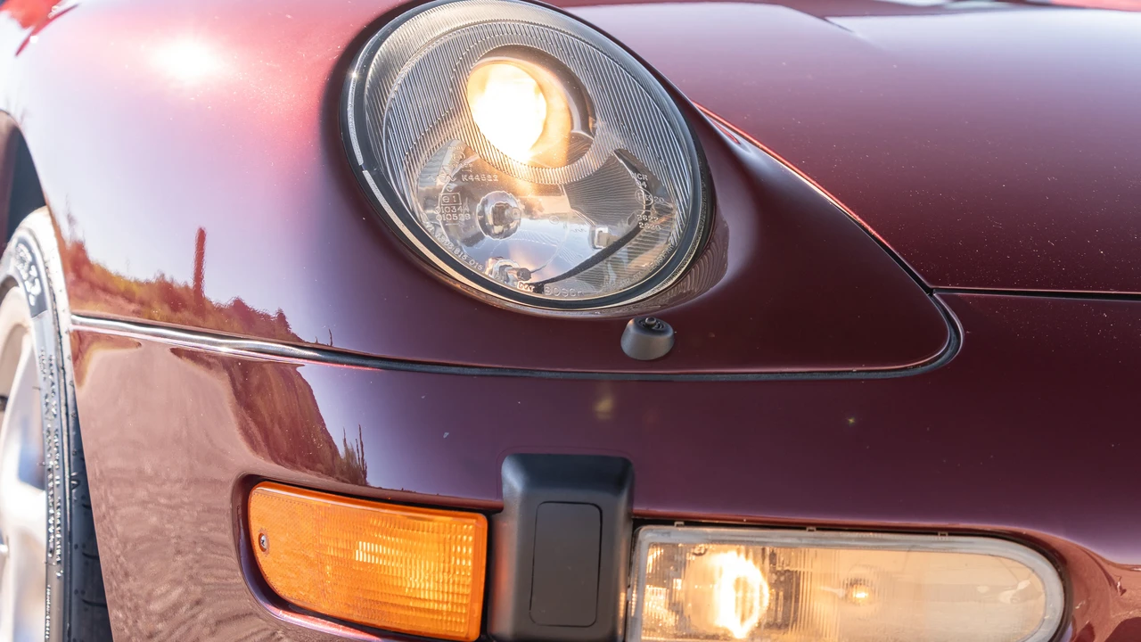 1997 Porsche 993 Carrera 4S - Image 18 of 31