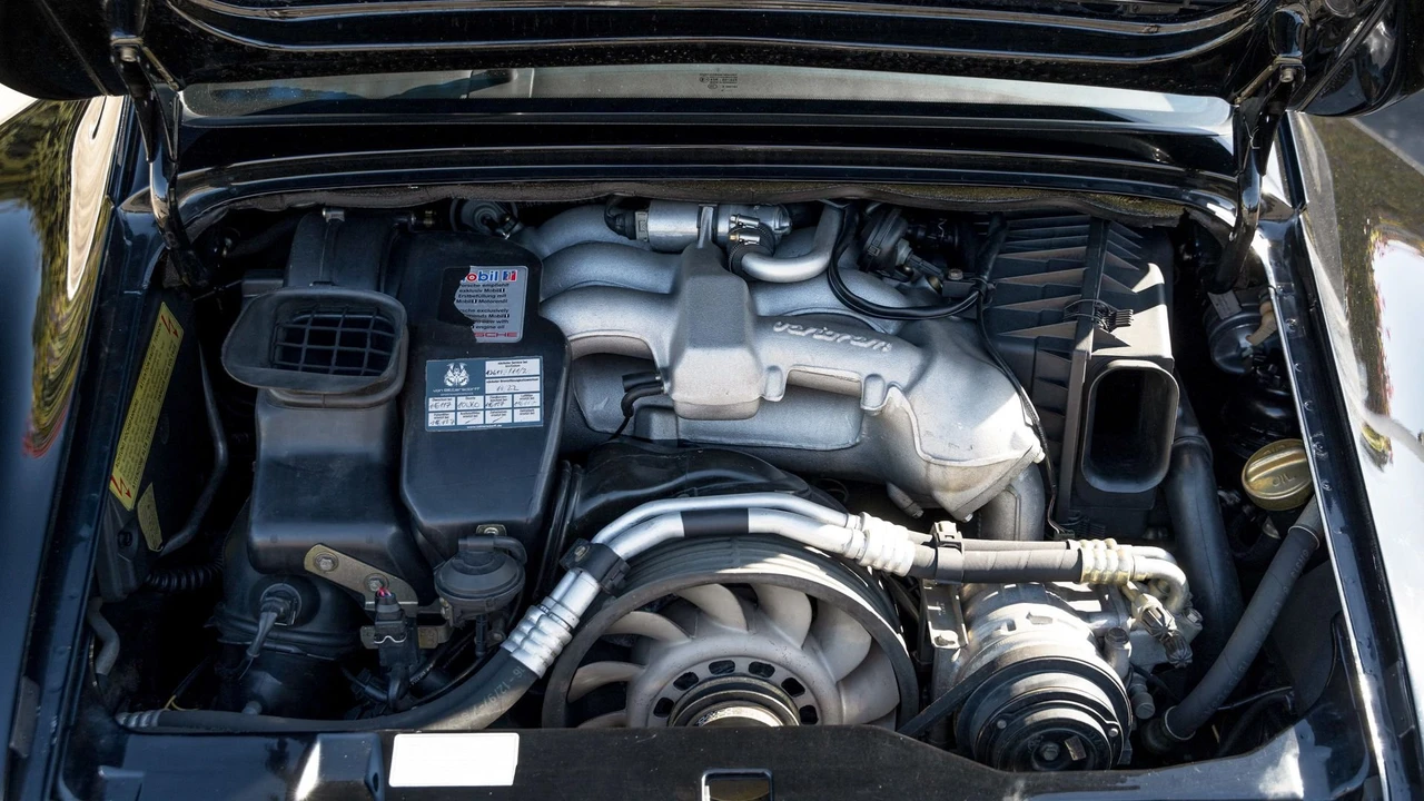 1997 Porsche 993 Carrera 4S - Image 7 of 31