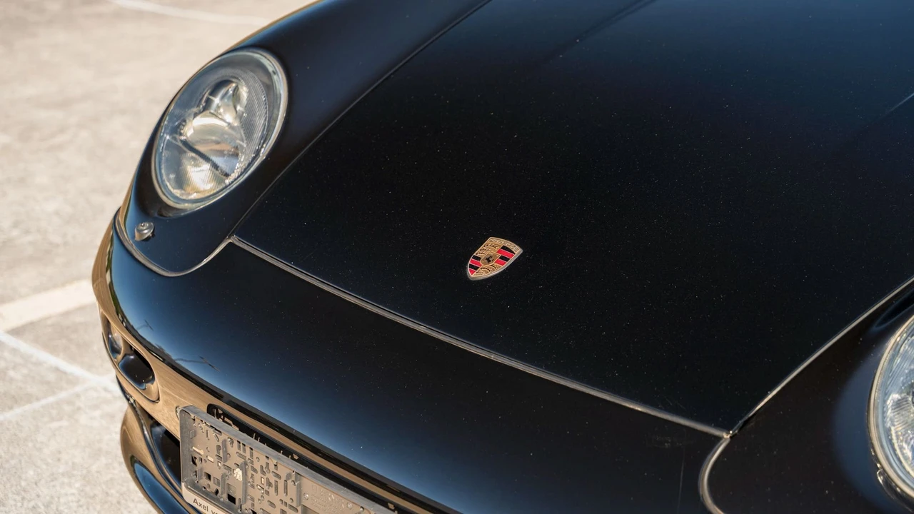 1997 Porsche 993 Carrera 4S - Image 22 of 31