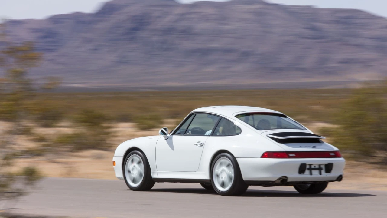 1997 Porsche 993 Carrera 4S - Image 26 of 31