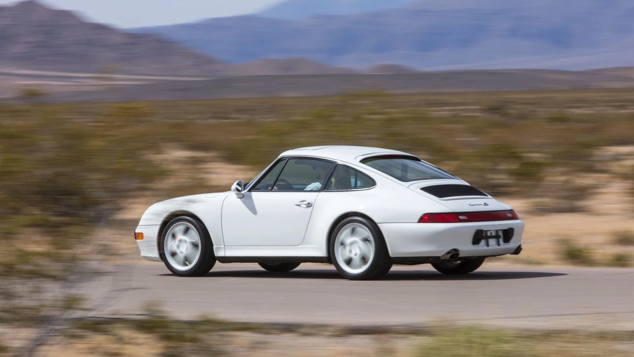 1997 Porsche 993 Carrera 4S - Image 27 of 31