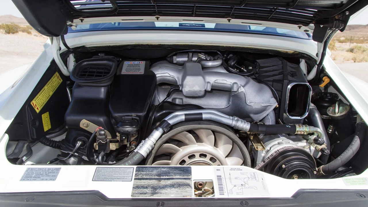 1997 Porsche 993 Carrera 4S - Image 5 of 31