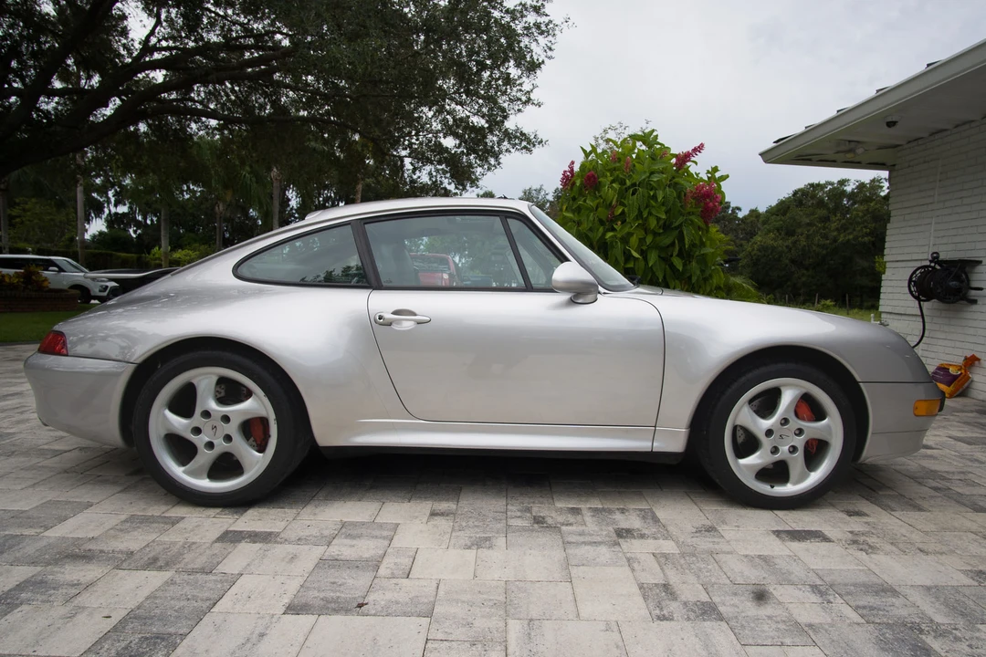 1997 Porsche 993 Carrera 4S - Image 17 of 31
