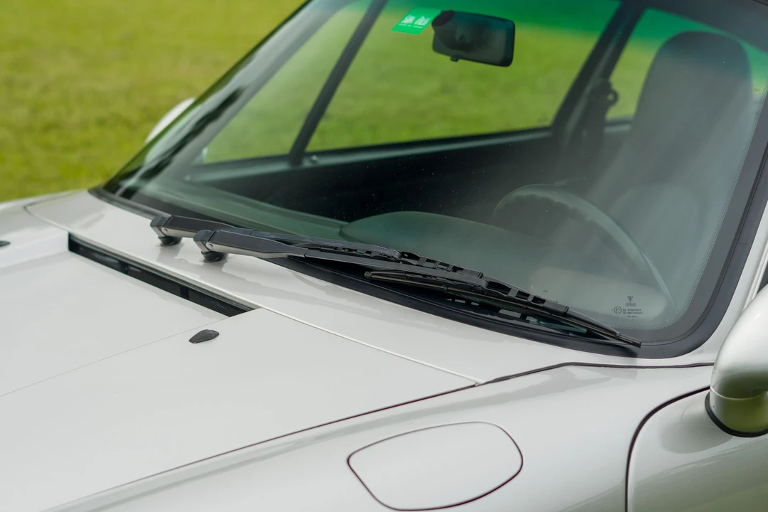 1997 Porsche 993 Carrera 4S - Image 26 of 31