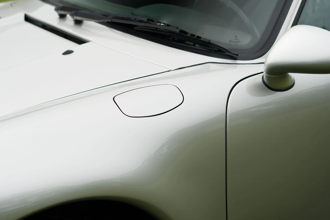 1997 Porsche 993 Carrera 4S - Image 28 of 31