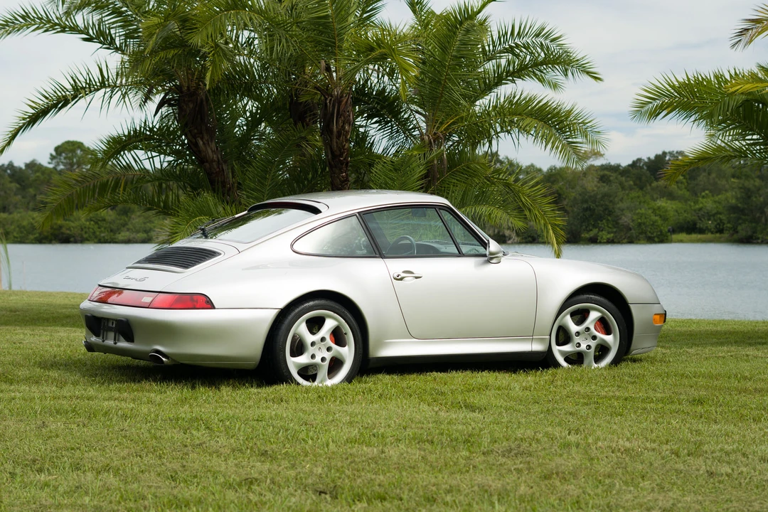 1997 Porsche 993 Carrera 4S - Image 9 of 31