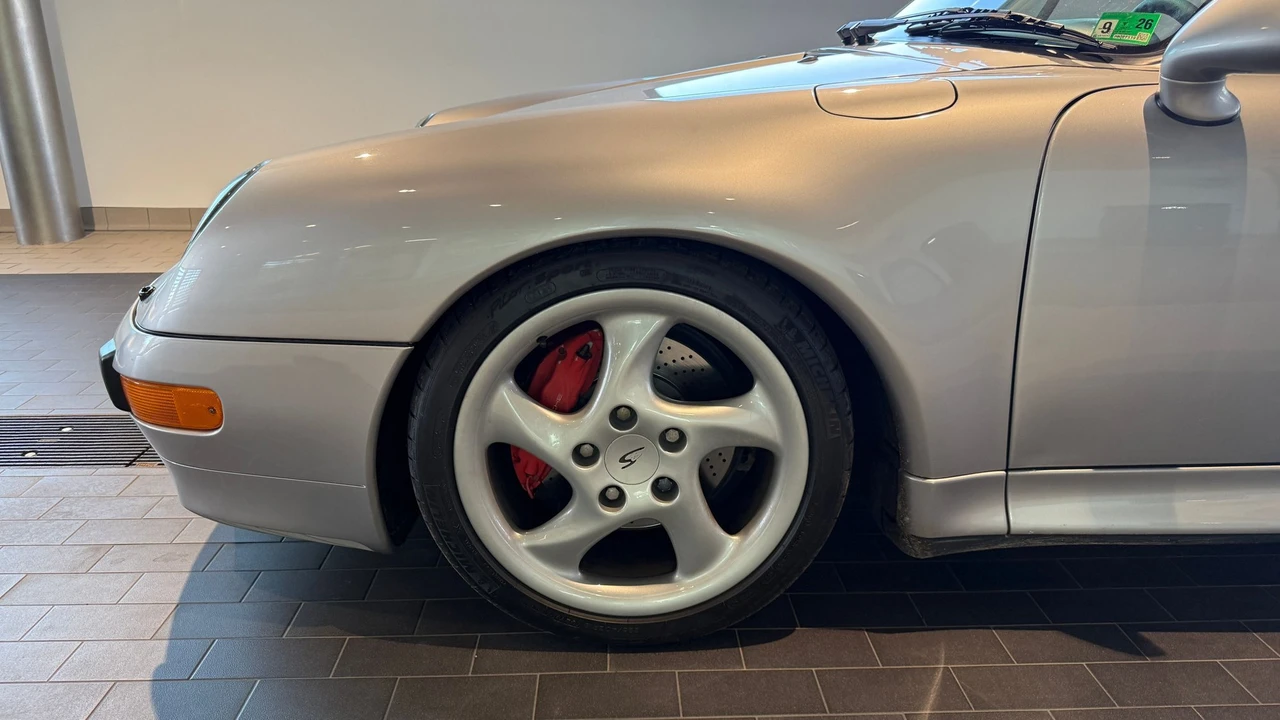 1997 Porsche 993 Carrera 4S - Image 2 of 31