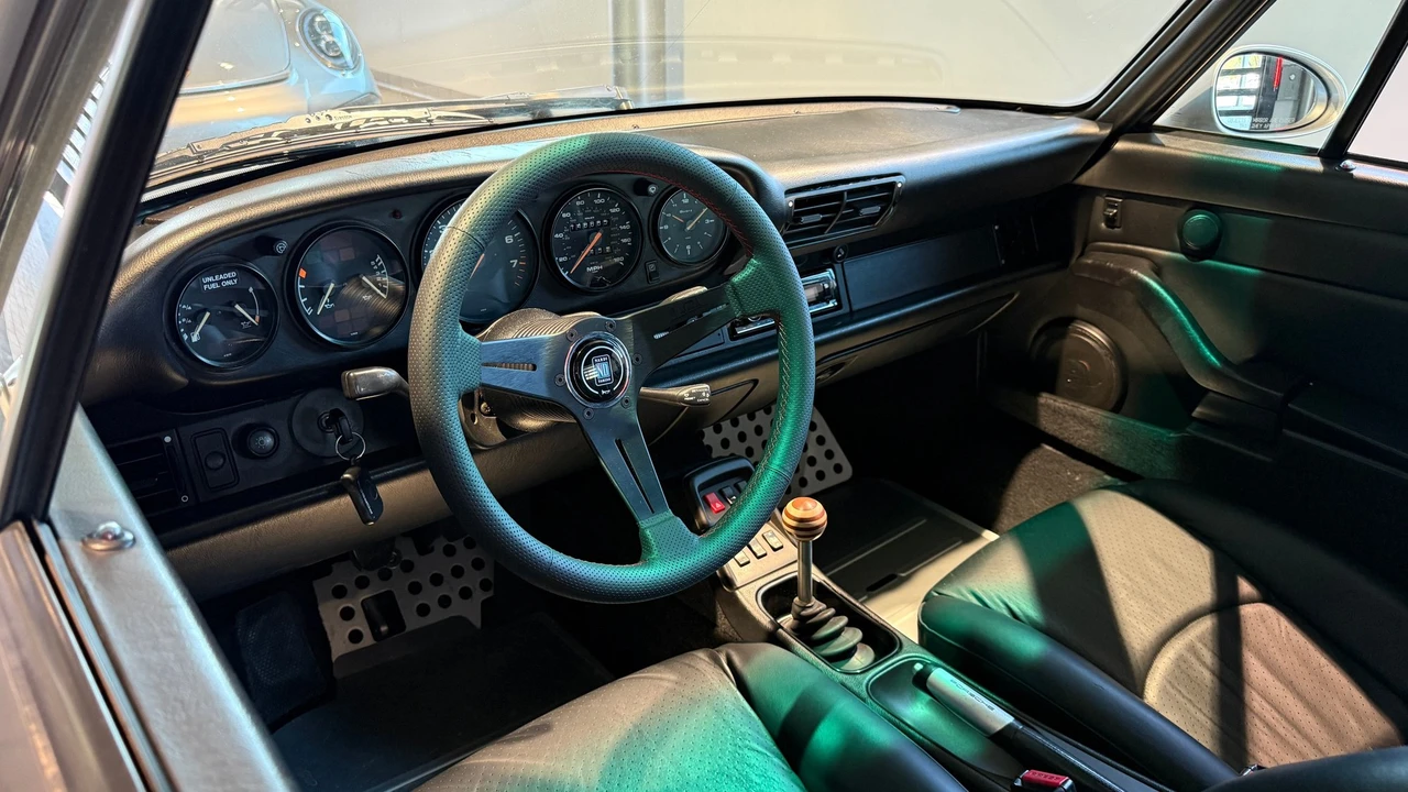 1997 Porsche 993 Carrera 4S - Image 5 of 31