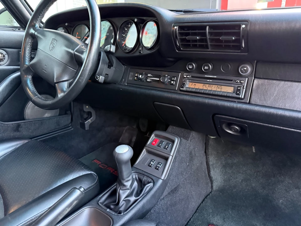1997 Porsche 993 Carrera 4S - Image 23 of 29