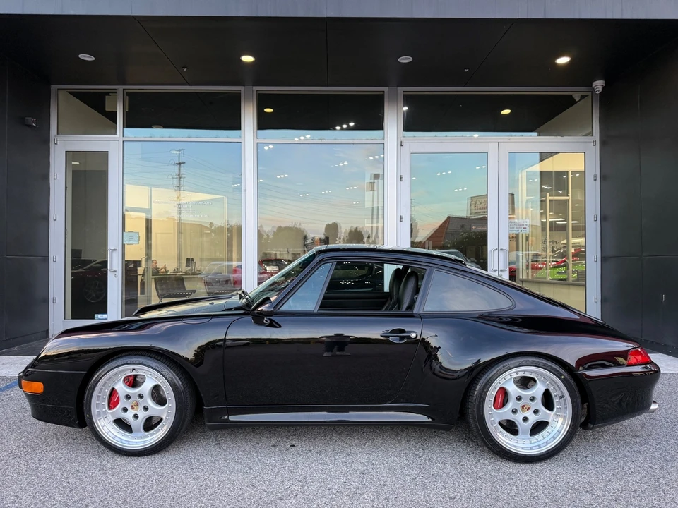 1997 Porsche 993 Carrera 4S - Image 8 of 29