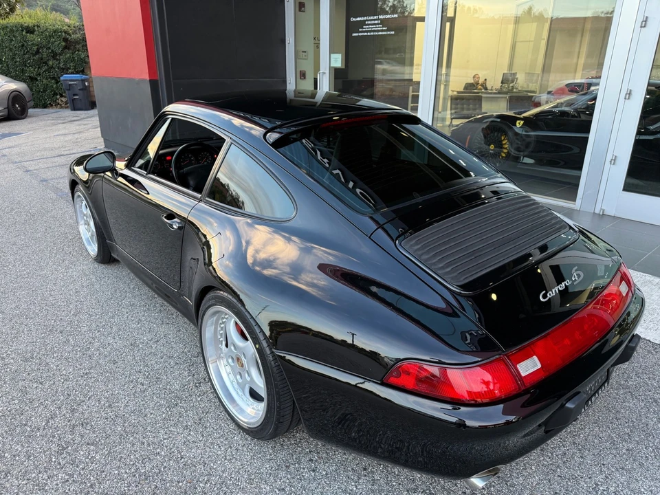 1997 Porsche 993 Carrera 4S - Image 12 of 29