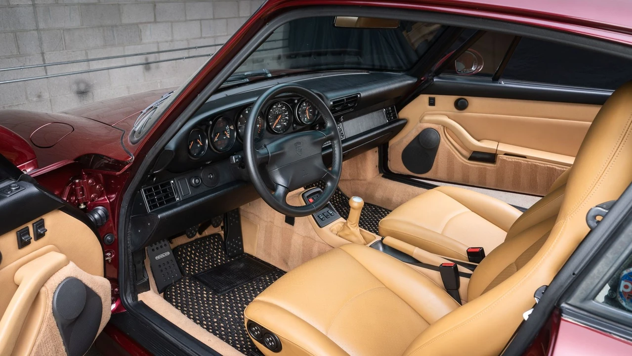 1997 Porsche 993 Carrera 4S - Image 9 of 16