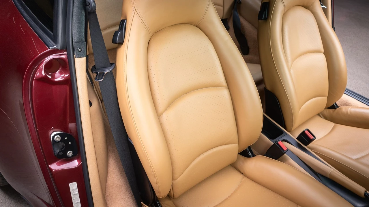 1997 Porsche 993 Carrera 4S - Image 14 of 16