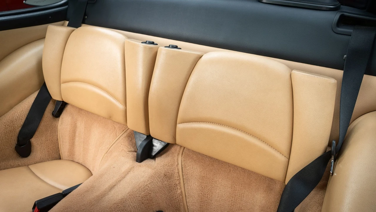 1997 Porsche 993 Carrera 4S - Image 13 of 16