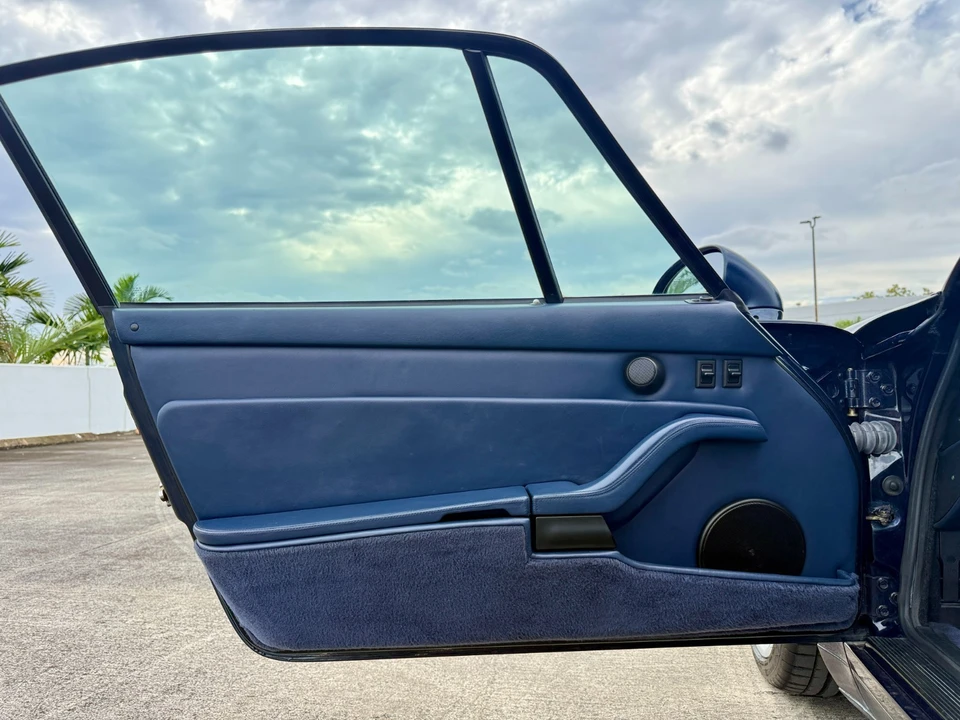 1997 Porsche 993 Carrera - Image 11 of 27