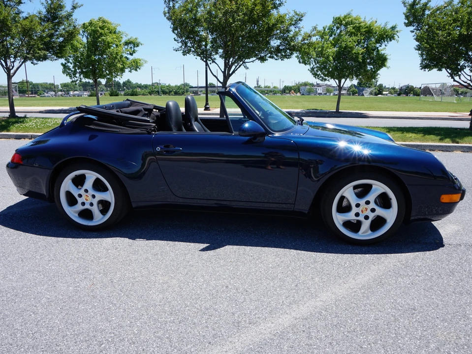 1997 Porsche 993 Carrera - Image 4 of 31