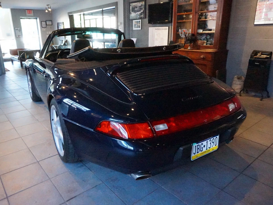 1997 Porsche 993 Carrera - Image 24 of 31