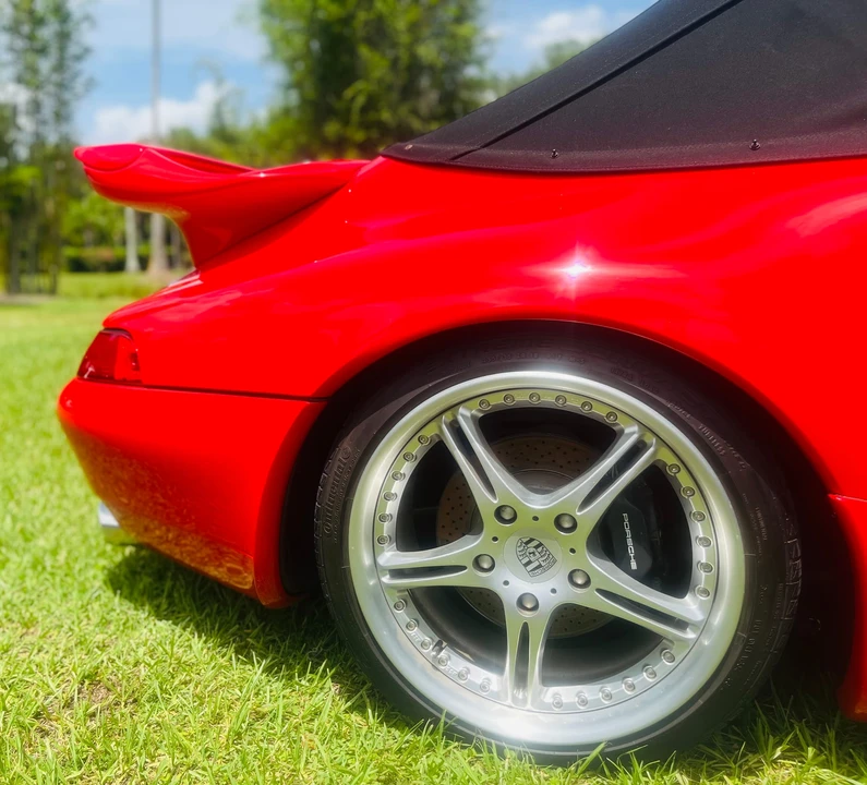1997 Porsche 993 Carrera - Image 28 of 31