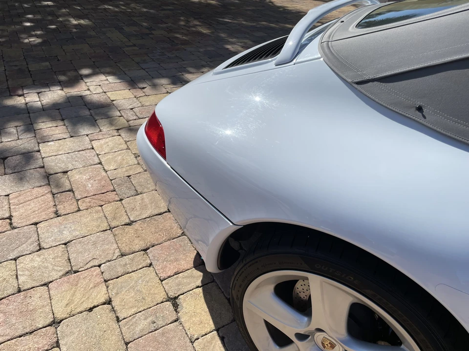 1997 Porsche 993 Carrera - Image 28 of 31