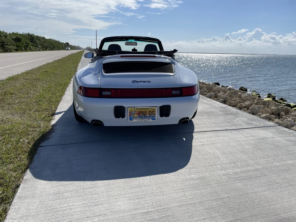 1997 Porsche 993 Carrera - Image 8 of 31
