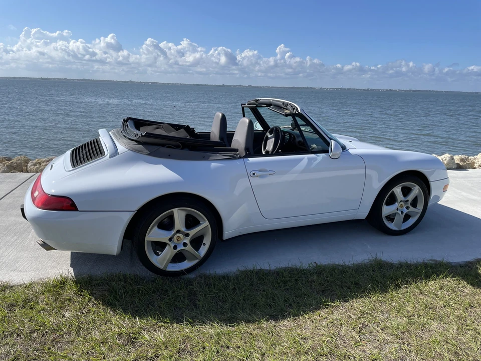 1997 Porsche 993 Carrera - Image 9 of 31