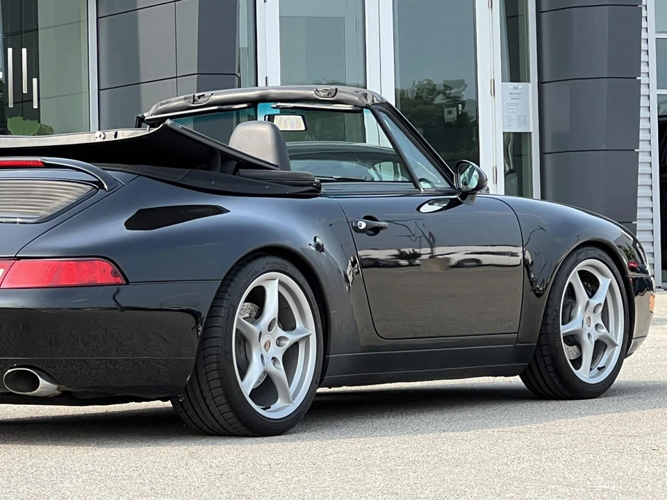 1997 Porsche 993 Carrera - Image 22 of 31