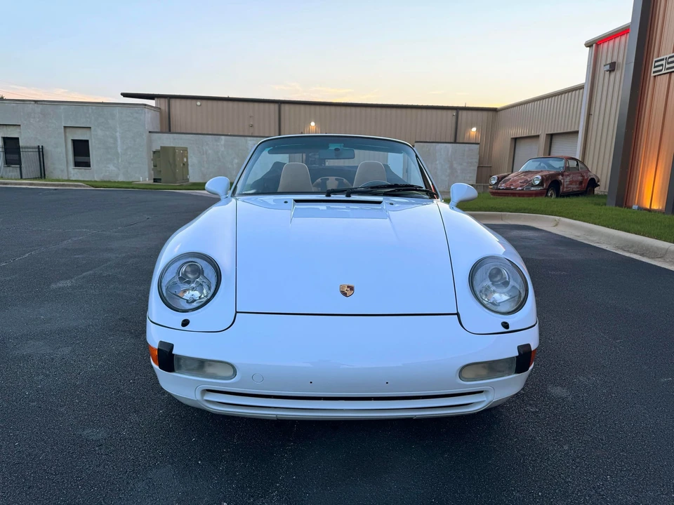 1997 Porsche 993 Carrera - Image 10 of 31