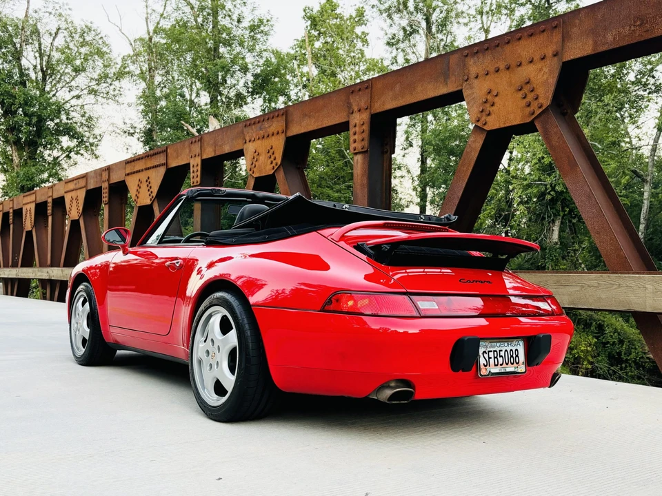 1997 Porsche 993 Carrera - Image 10 of 31