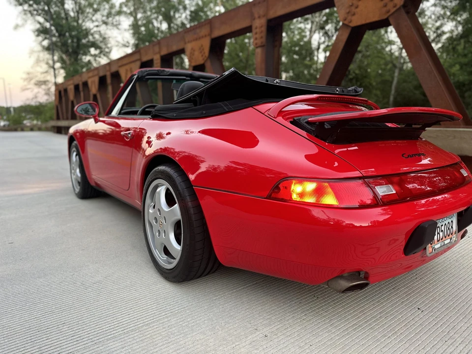 1997 Porsche 993 Carrera - Image 11 of 31
