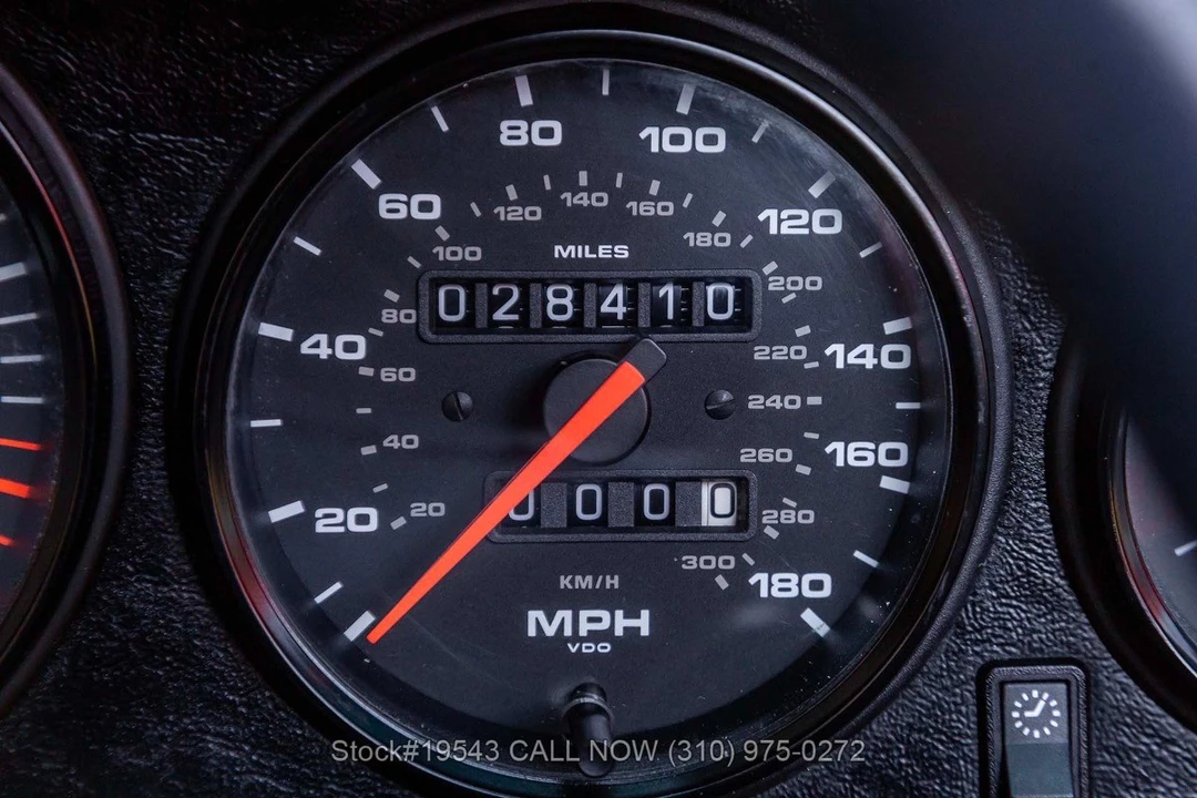 1997 Porsche 993 Carrera - Image 26 of 31